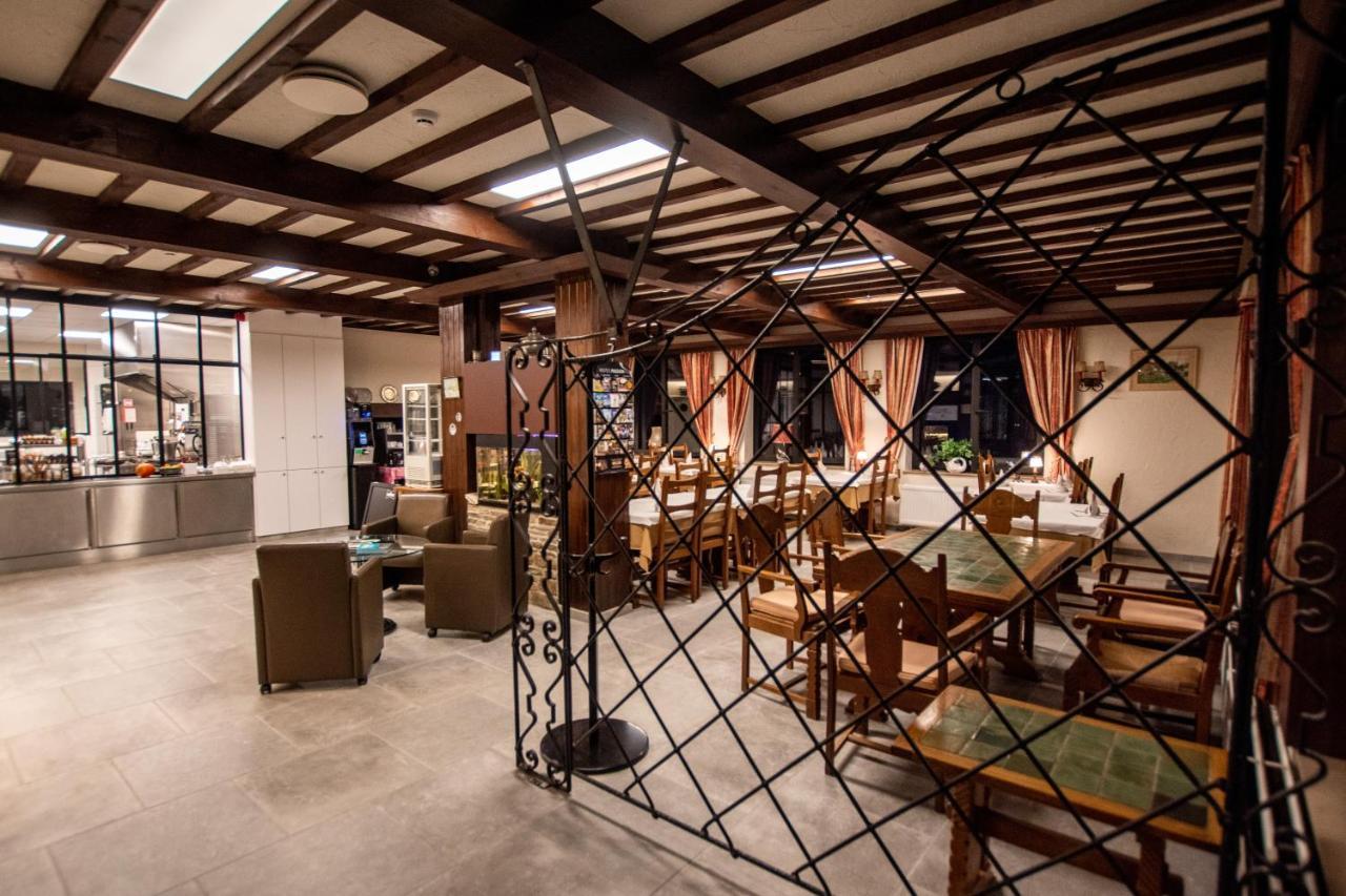 Auberge Le Vieux Moulin Poupehan Ngoại thất bức ảnh