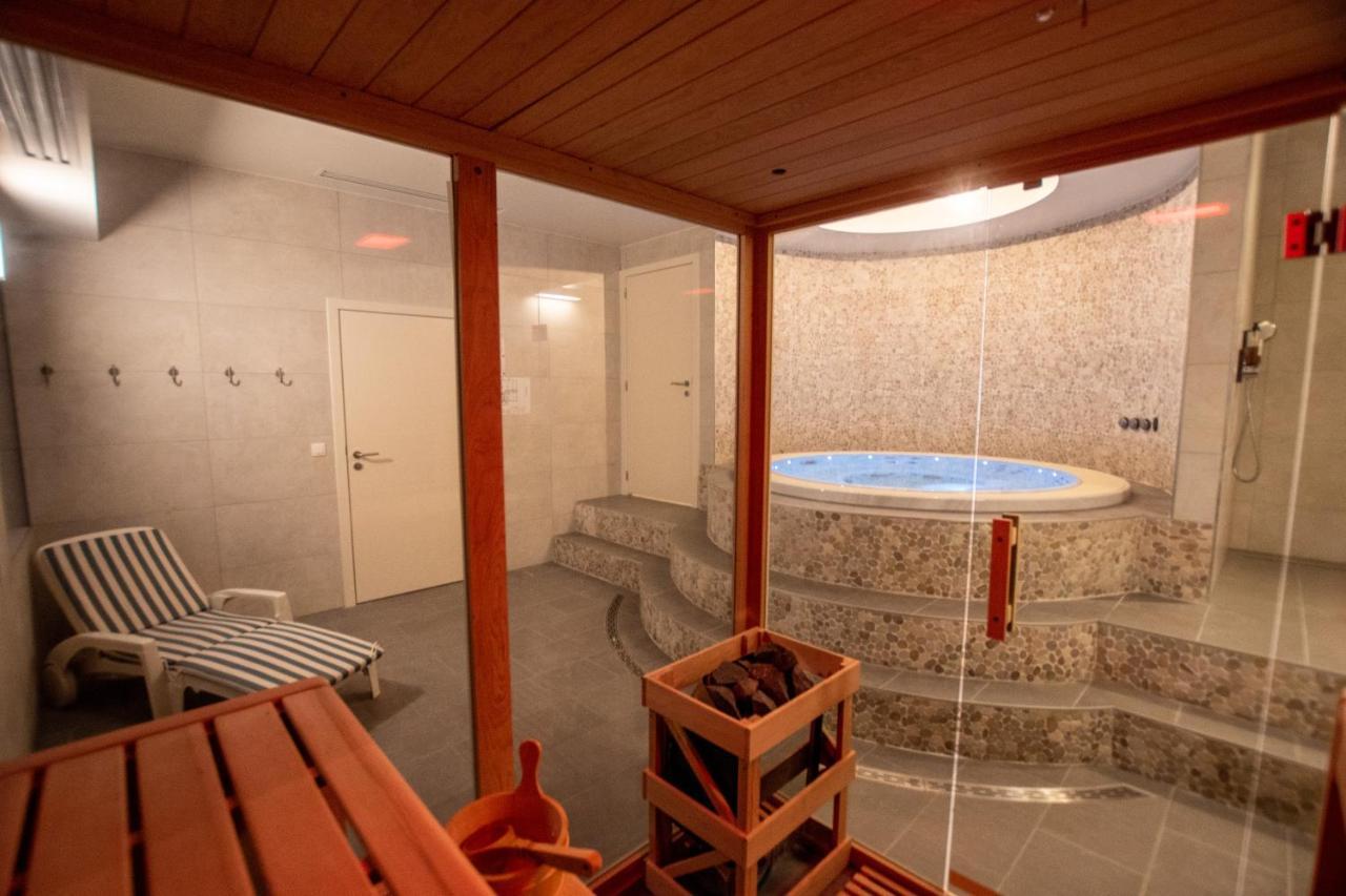 Auberge Le Vieux Moulin Poupehan Ngoại thất bức ảnh