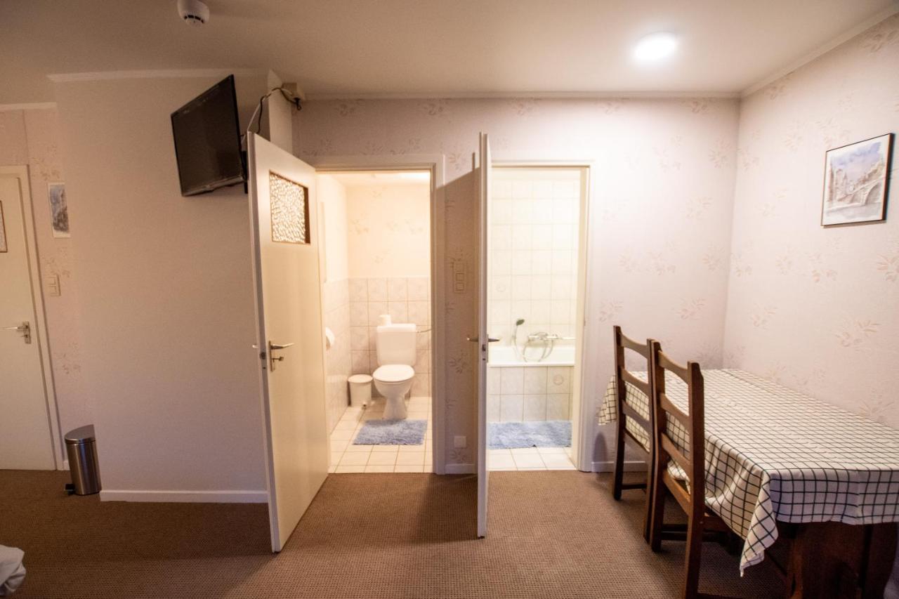Auberge Le Vieux Moulin Poupehan Ngoại thất bức ảnh
