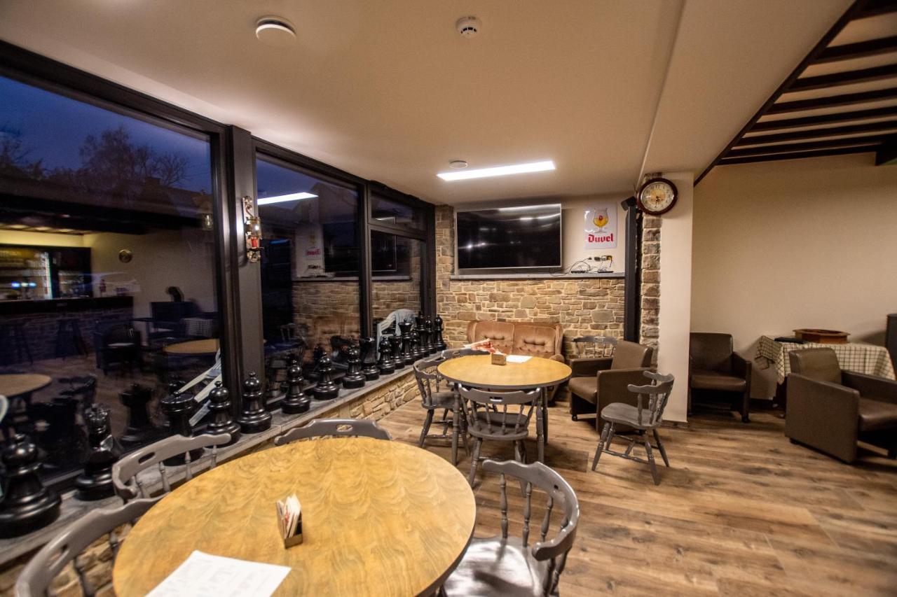 Auberge Le Vieux Moulin Poupehan Ngoại thất bức ảnh